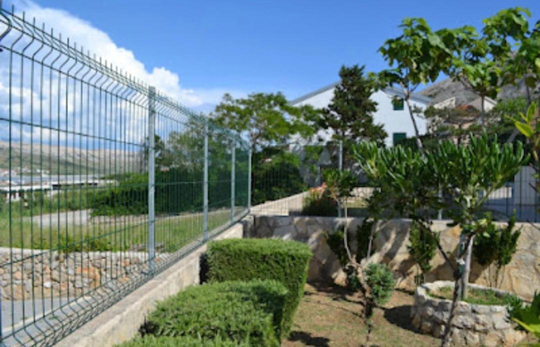 Apartment Lora Pag Town Exterior foto